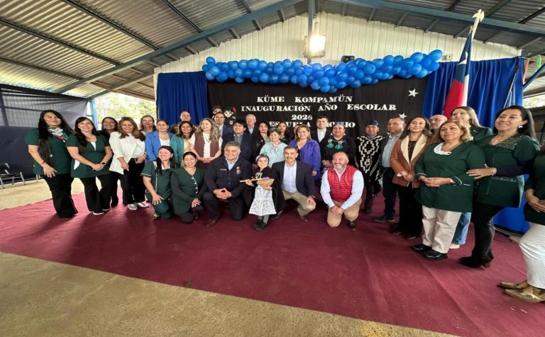 La reposición de Escuela Municipal de Chomío fue la gran noticia de inauguración del año escolar en Padre Las Casas